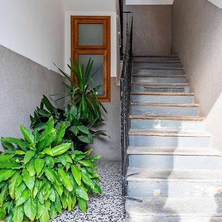 River Apartment - Affitti Brevi Italia Леко Екстериор снимка