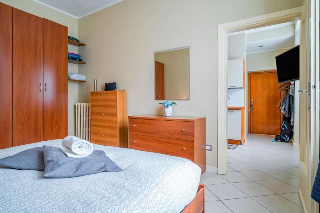River Apartment - Affitti Brevi Italia Леко Екстериор снимка