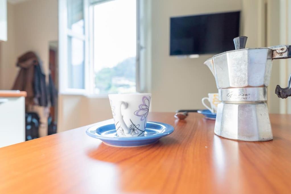 River Apartment - Affitti Brevi Italia Леко Екстериор снимка